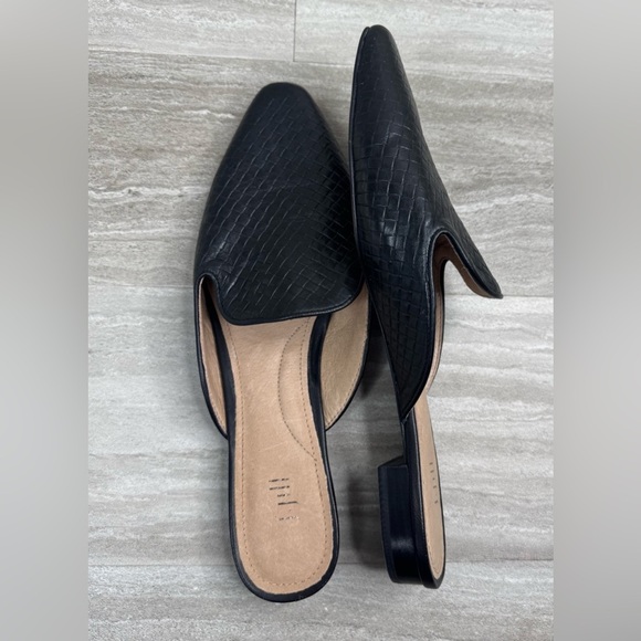 J. Jill Embossed Leather Pointy Toe Flat Mules Womens Size 9 - Picture 10 of 13